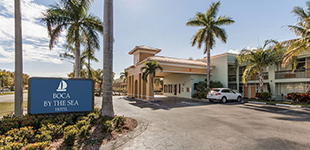 Boca Raton Hotel With Outdoor Pool