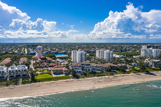 Hotel Within a Mile of Atlantic Ocean
